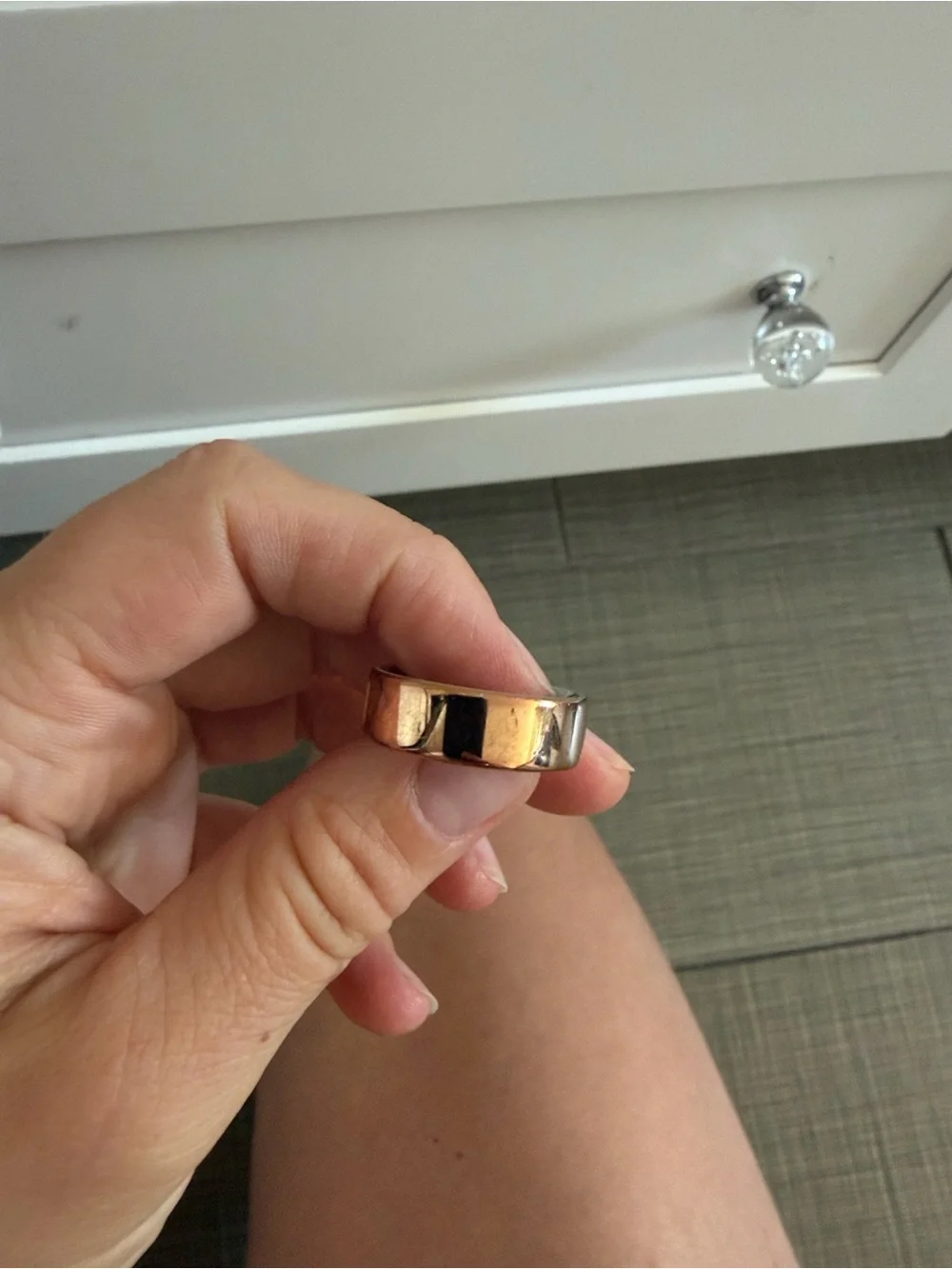 Oura Ring 4 Rose Gold, size 10, with charger